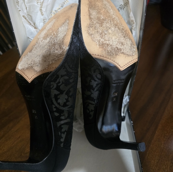 Black YSL Heels - Picture 5 of 6